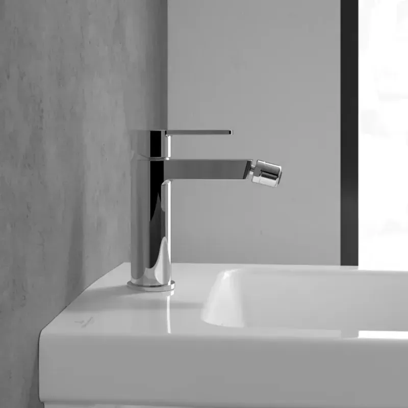 Casa si Gradina - Sanitare - Lavoar baie si accesorii - Baterii sanitare - Baterie bideu Villeroy and Boch Architectura, M, 164 mm, ventil, crom, TVB10300100061 - Infinity.ro