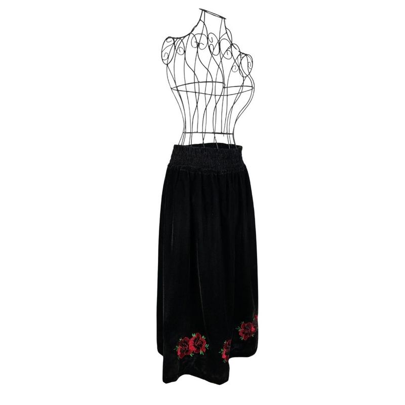 Fashion, accesorii si bijuterii - Femei - Imbracaminte femei - Fuste femei - Fusta dama din catifea negru/rosu , marime 3XL - Infinity.ro