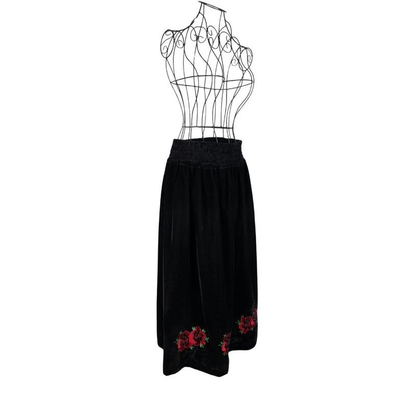 Fashion, accesorii si bijuterii - Femei - Imbracaminte femei - Fuste femei - Fusta dama din catifea negru/rosu , marime 3XL - Infinity.ro