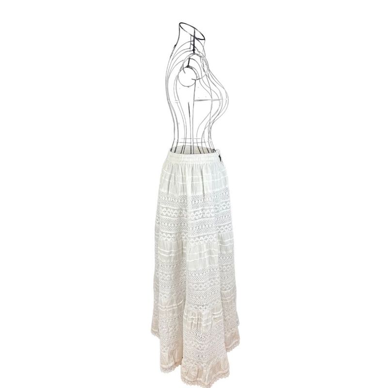 Fashion, accesorii si bijuterii - Femei - Imbracaminte femei - Fuste femei - Fusta dama R24F alb crystal , marime XL - Infinity.ro