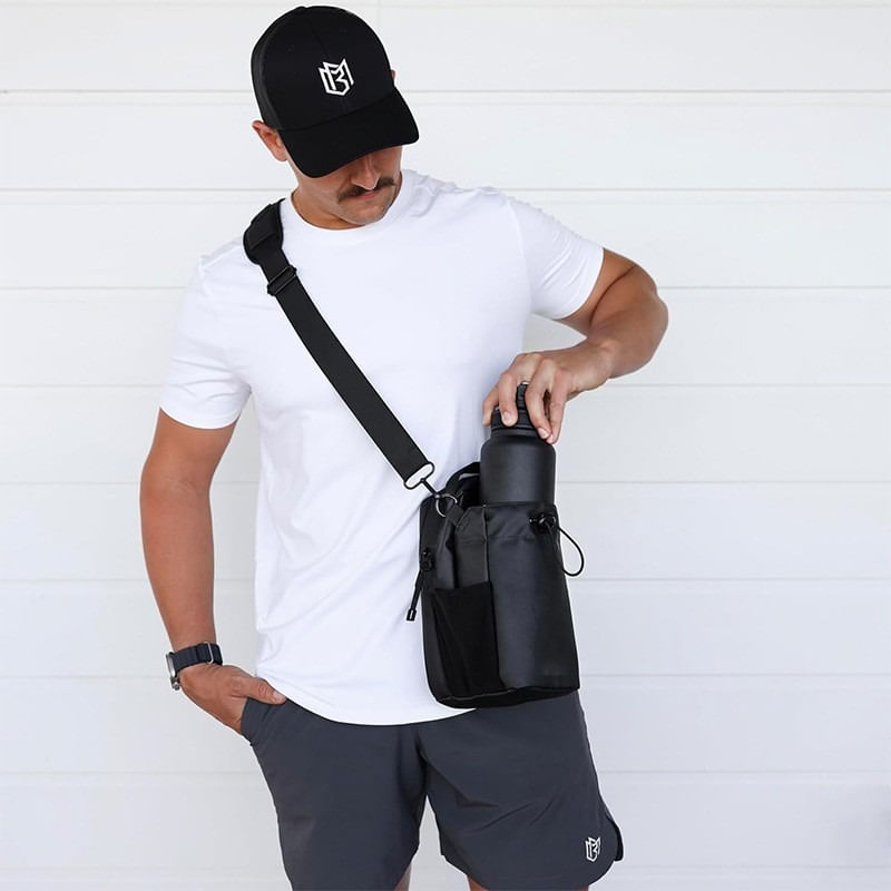 Sport si Outdoor - Echipament Sportiv - Accesorii echipament sportiv - Genti si borsete fitness - Geanta fitness Arvada® Snap MagnetiPack, prindere magnetica pe metal, compartiment sticla/telefon, bretea reglabila, neg - Infinity.ro