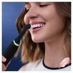 Ingrijire personala si Cosmetice - Igiena dentara - Rezerve si accesorii - Cap de periuta de dinti, Oral-B, iO Gentle Care, 4 buc, Negru - Infinity.ro