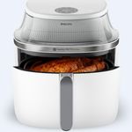 Electronice si Electrocasnice - Electrocasnice bucatarie - Aparate de gatit & desert - Friteuze - Friteuza cu aer cald Philips NA331/10 seria 3000, compact digital, 1700W, capacitate 6.2L, Culoare alb cu argintiu - Infinity.ro