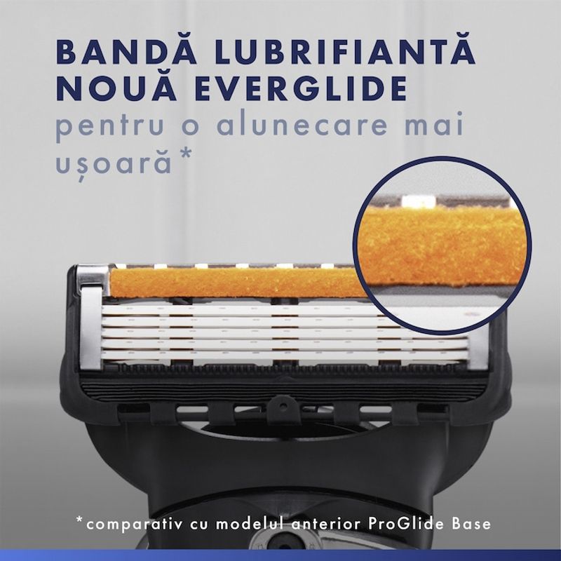 Ingrijire personala si Cosmetice - Aparate & accesorii ingrijire personala - Aparate de ras si tuns - Aparate de ras clasice - UEFA Champions League Special Edition Aparat de ras Gillette ProGlide + 4 rezerve, Suport aparat de ras - Infinity.ro