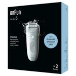 Ingrijire personala si Cosmetice - Aparate & accesorii ingrijire personala - Epilatoare si accesorii - Epilatoare - Epilator Braun Silk-épil 5 5-011 Wet & Dry, MicroGrip, Smart Light, 28 de pensete, 2 viteze, Alb/Gri - Infinity.ro