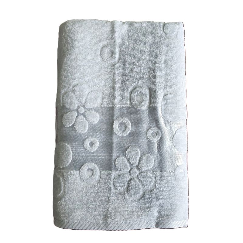 Casa si Gradina - Textile si covoare - Textile baie - Prosoape - Prosop baie Kotonia Home - jacquard, 100% Bumbac, decor floral satinat, 70x140 cm, alb - 01 - Infinity.ro