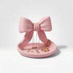 Fashion, accesorii si bijuterii - Femei - Bijuterii femei - Cutii bijuterii - Tavita Eleganta pentru Bijuterii cu Funda, Roz Pudrat, 12 cm - Infinity.ro