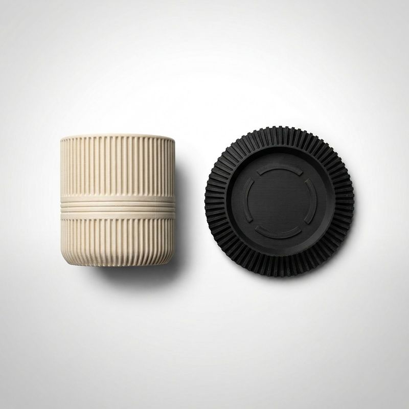 Casa si Gradina - Gradinarit si plante - Plante si ghivece - Ghivece si suporturi - Ghiveci Decorativ Minimalist cu Farfurie Striata, Alb, 10 cm - Infinity.ro