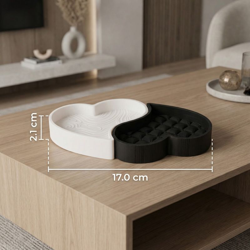 Casa si Gradina - Decoratiuni - Obiecte decorative - Accesorii decorative - Tava Decorativa in Forma de Inima, Negru, 17 cm - Infinity.ro