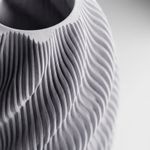 Casa si Gradina - Decoratiuni - Obiecte decorative - Vaze si boluri decorative - Vaza Decorativa cu Valuri Sculpturale, Gri, 20 cm - Infinity.ro