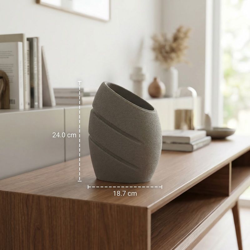 Casa si Gradina - Decoratiuni - Obiecte decorative - Vaze si boluri decorative - Vaza Decorativa cu Linii Diagonale, Gri, 24 cm - Infinity.ro