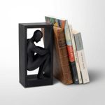 Carti si Birotica - Carti - Accesorii pentru cititori - Suport de Carti Sculptural Silueta Contemplativa, Negru, 15 cm - Infinity.ro