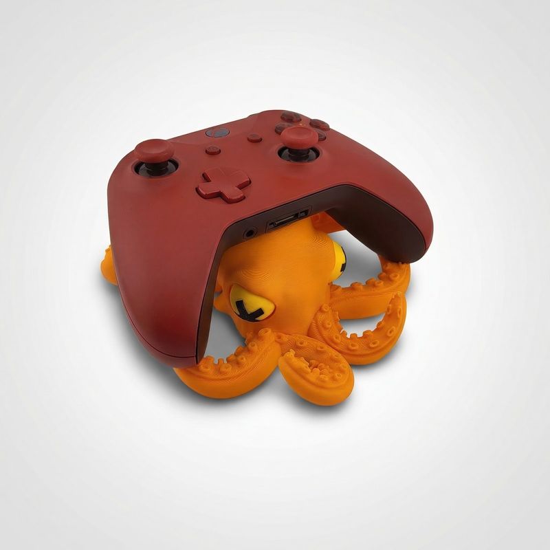 PC, gaming si accesorii - Gaming - Accesorii gaming - Accesorii console gaming - Suport Controller Tentacular Decorativ, Portocaliu, 15cm - Infinity.ro