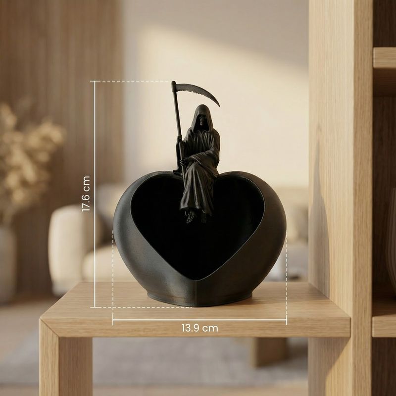 Casa si Gradina - Decoratiuni - Obiecte decorative - Accesorii decorative - Bol decorativ tip tavita Inima Gotica, negru, 18cm - Infinity.ro