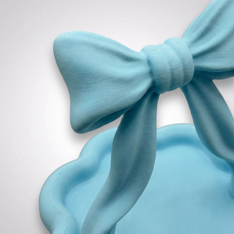 Fashion, accesorii si bijuterii - Femei - Bijuterii femei - Cutii bijuterii - Suport Bijuterii cu Funda Eleganta, Albastru deschis, 14 cm - Infinity.ro