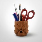 Carti si Birotica - Birotica - Accesorii de birou - Suporturi accesorii birou - Suport Pixuri Sculptural Craniu, Maro, 8 cm - Infinity.ro