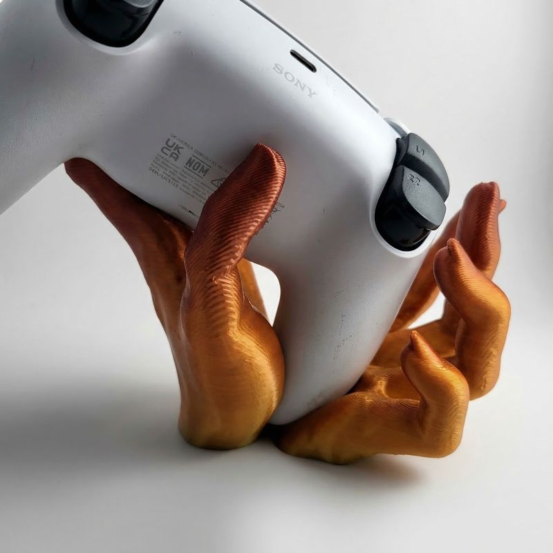 PC, gaming si accesorii - Gaming - Accesorii gaming - Accesorii console gaming - Suport Controller Gaming Mana Horror, maro, 16 cm - Infinity.ro