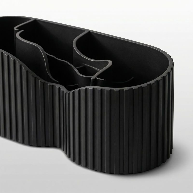 Carti si Birotica - Birotica - Accesorii de birou - Suporturi accesorii birou - Organizator Birou Sculptural cu Nervuri, Negru, 19 cm - Infinity.ro