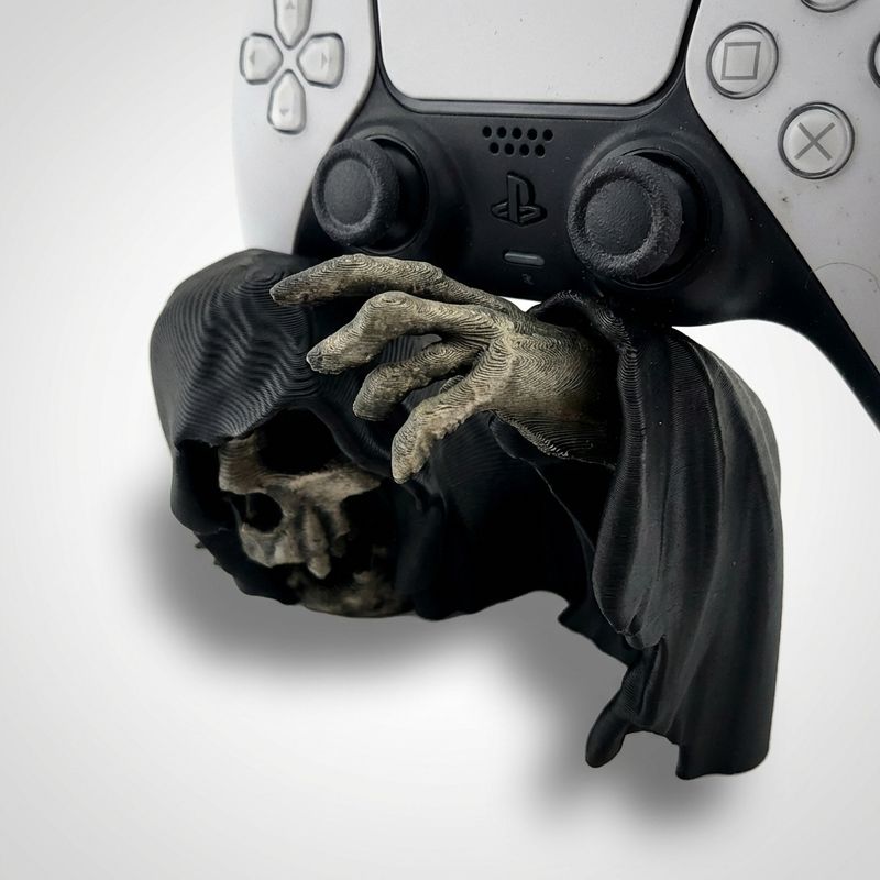 PC, gaming si accesorii - Gaming - Accesorii gaming - Accesorii console gaming - Suport Controller cu Design Craniu, Negru, 13 cm - Infinity.ro