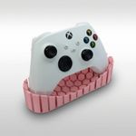 PC, gaming si accesorii - Gaming - Accesorii gaming - Accesorii console gaming - Suport Controller cu Model Hexagonal, Roz, 17 cm - Infinity.ro