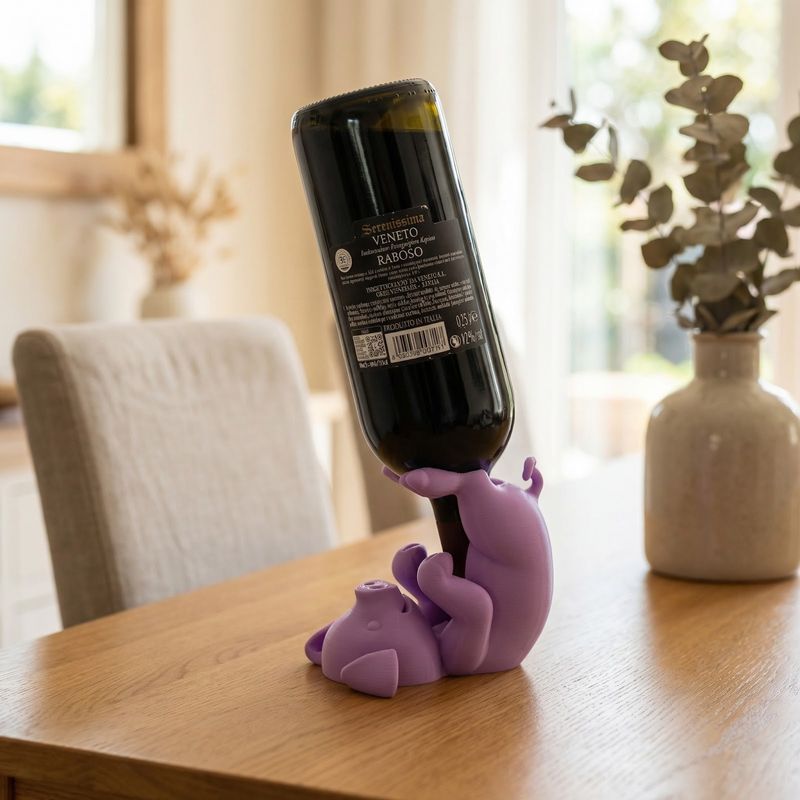 Casa si Gradina - Bucatarie si vesela - Accesorii bar - Suporturi bauturi - Suport Sticla de Vin Figurativ Amuzant, Mov, 10 cm - Infinity.ro