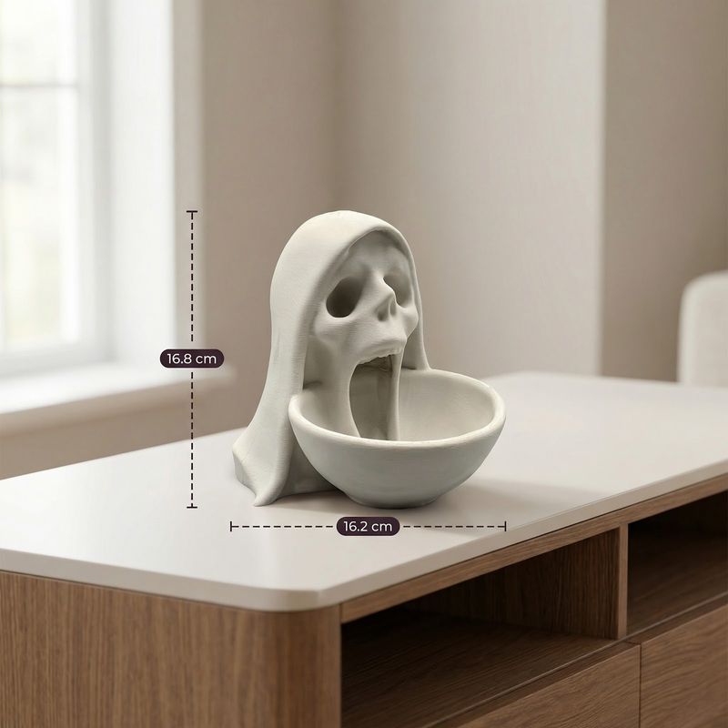 Casa si Gradina - Decoratiuni - Obiecte decorative - Vaze si boluri decorative - Bol Decorativ cu Craniu si Gluga, Ivory White, 20 cm - Infinity.ro