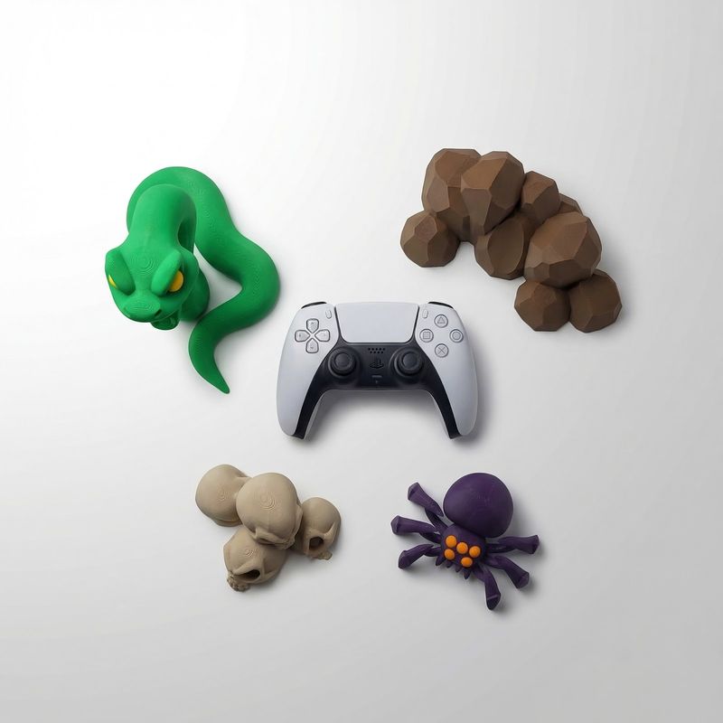 PC, gaming si accesorii - Gaming - Accesorii gaming - Accesorii console gaming - Suport Controller Consola cu Diorama Terifianta, Multicolor, 16 cm - Infinity.ro