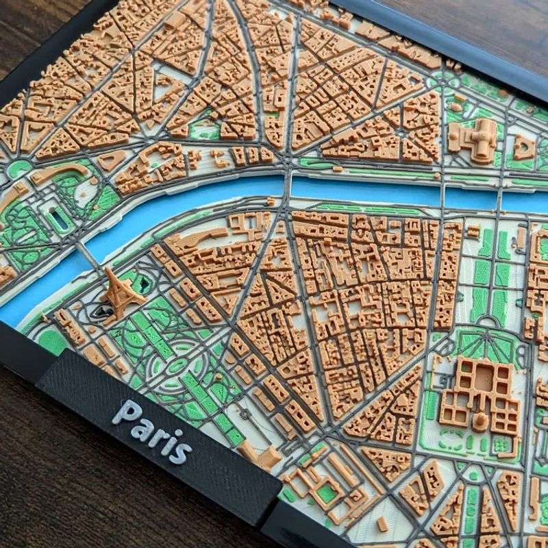 Casa si Gradina - Decoratiuni - Obiecte decorative - Accesorii decorative - Paris in miniatura, mapa 3D, 19x14 cm, cu Turnul Eiffel, decor birou sau cadou, printat 3D, plastic - Infinity.ro