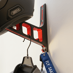 Auto si Moto - Moto - Accesorii moto si consumabile - Suport Perete pentru Casca Moto, Include Suruburi Montaj, Sistem Prindere Rigid, Accesorii Moto pentru Casa sau Garaj, Culoare Negru cu Insertii Rosii - Infinity.ro