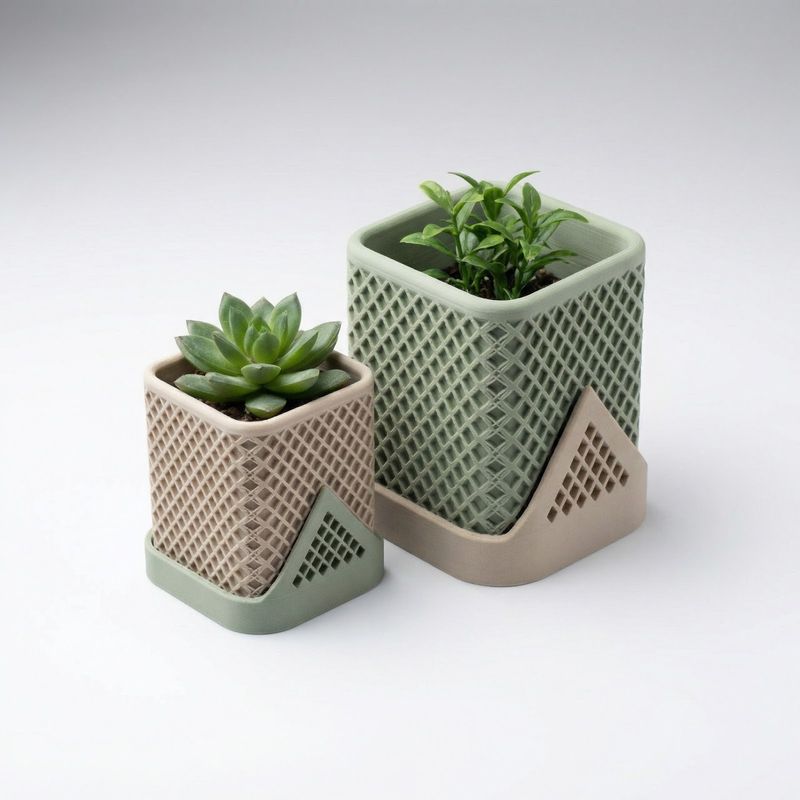 Casa si Gradina - Gradinarit si plante - Plante si ghivece - Ghivece si suporturi - Ghiveci Decorativ Geometric cu Tavita, Alb, 12 cm - Infinity.ro