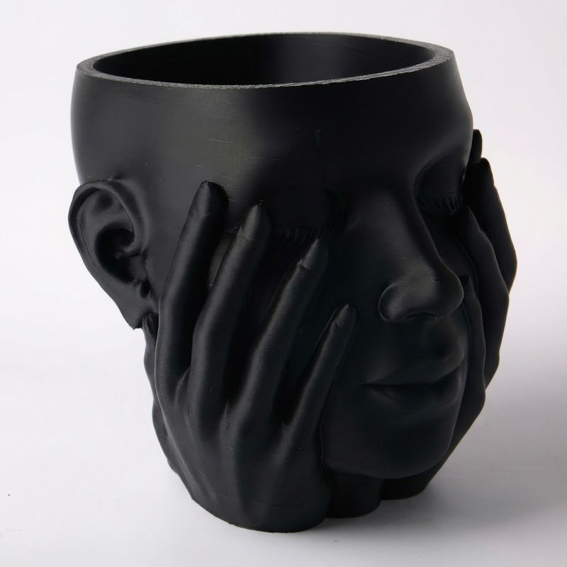 Carti si Birotica - Birotica - Accesorii de birou - Suporturi accesorii birou - Suport Pixuri Sculptural Silueta, Negru, 17 cm - Infinity.ro