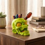 Carti si Birotica - Birotica - Accesorii de birou - Suporturi accesorii birou - Suport Pixuri si Unelte cu Forma Craniu, Verde Neon, 10 cm - Infinity.ro