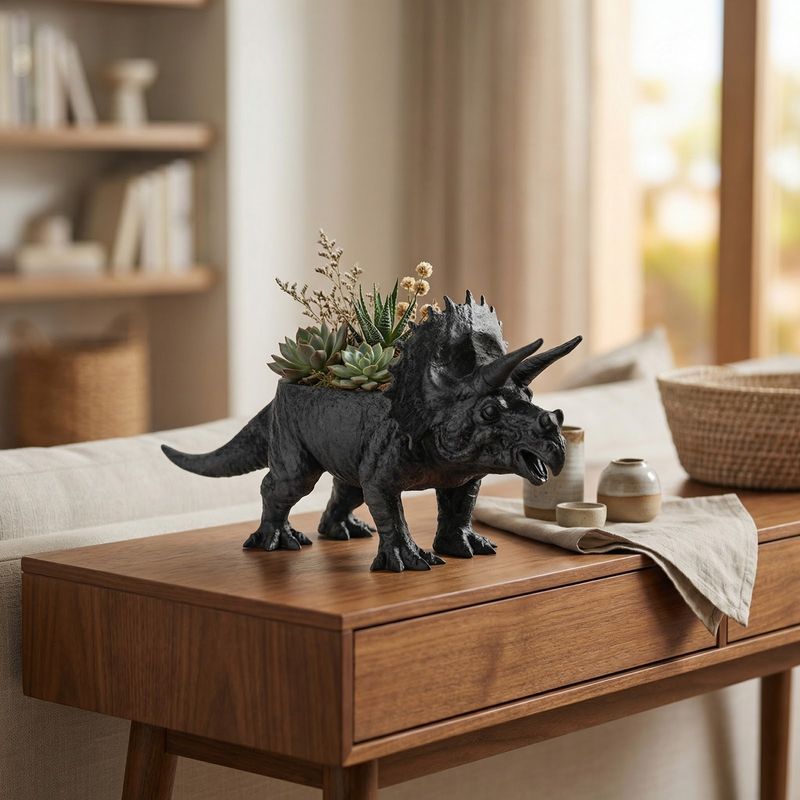 Casa si Gradina - Decoratiuni - Obiecte decorative - Vaze si boluri decorative - Bol Decorativ Triceratops Sculptural, Negru, 18 cm - Infinity.ro