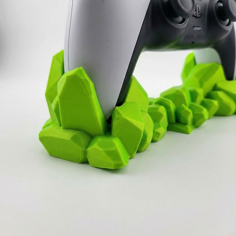 PC, gaming si accesorii - Gaming - Accesorii gaming - Accesorii console gaming - Suport Controller cu Design Cristalin, Verde Neon, 20 cm - Infinity.ro
