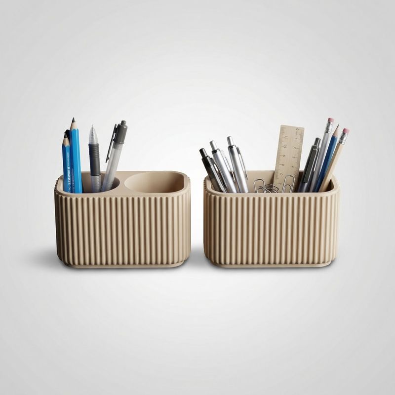 Carti si Birotica - Birotica - Accesorii de birou - Suporturi accesorii birou - Organizator birou cu 2 compartimente, bej, 13 cm - Infinity.ro