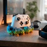 PC, gaming si accesorii - Gaming - Accesorii gaming - Accesorii console gaming - Suport Controller cu Design Craniu si Tentacule, Multicolor, 20 cm - Infinity.ro