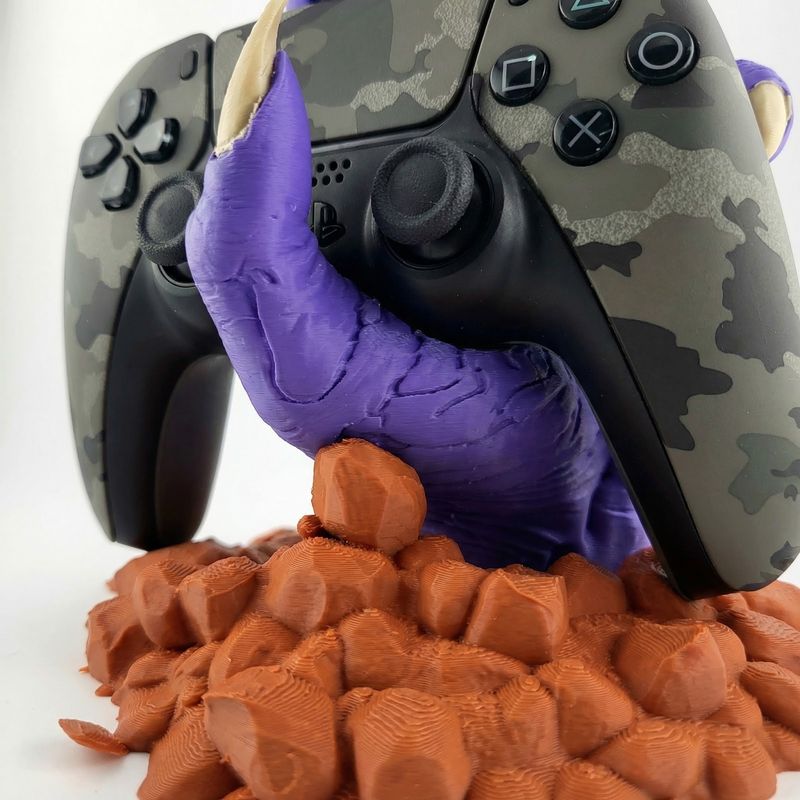 PC, gaming si accesorii - Gaming - Accesorii gaming - Accesorii console gaming - Suport Controller Gheara, Mov, 17cm, Design 3D - Infinity.ro