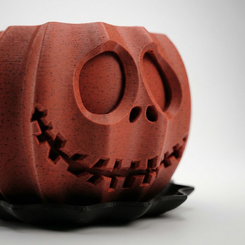 Casa si Gradina - Gradinarit si plante - Plante si ghivece - Ghivece si suporturi - Ghiveci Decorativ Halloween cu Fata Sculptata, Rosu, 11 cm - Infinity.ro