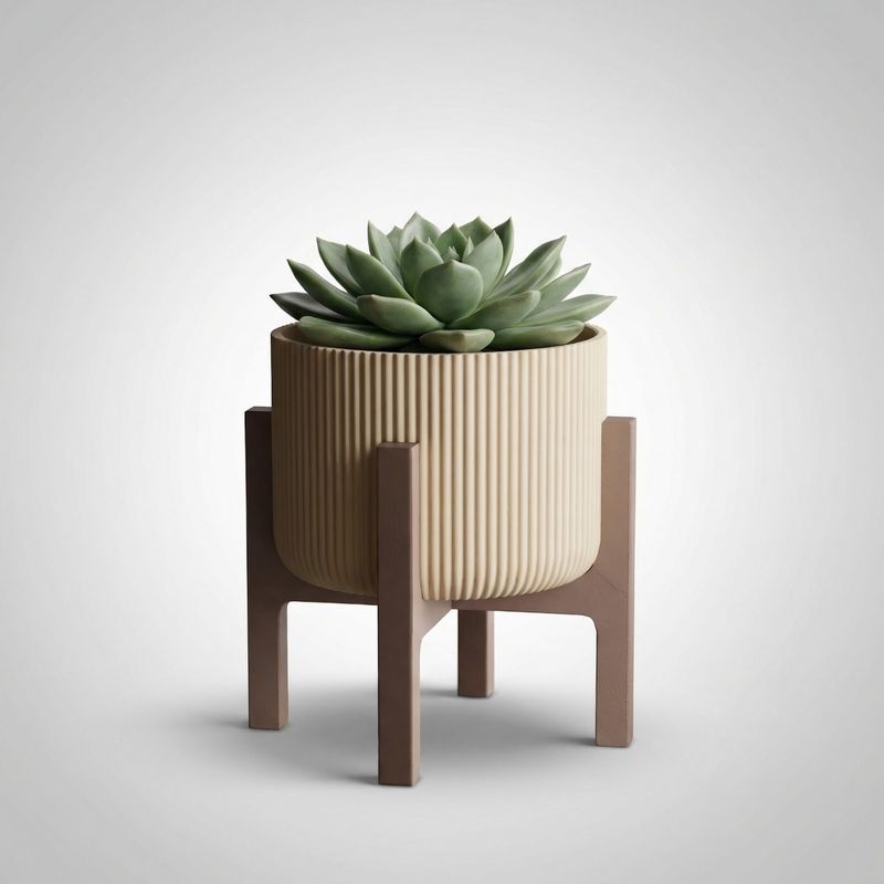 Casa si Gradina - Gradinarit si plante - Plante si ghivece - Ghivece si suporturi - Ghiveci cu Suport Elegant Striat, Bej, 15 cm - Infinity.ro