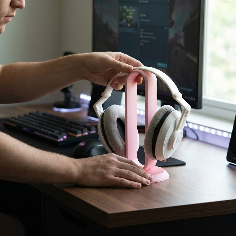 PC, gaming si accesorii - Periferice PC - Periferice Diverse - Suport casti, roz, design silueta minimalista, 12 cm - Infinity.ro