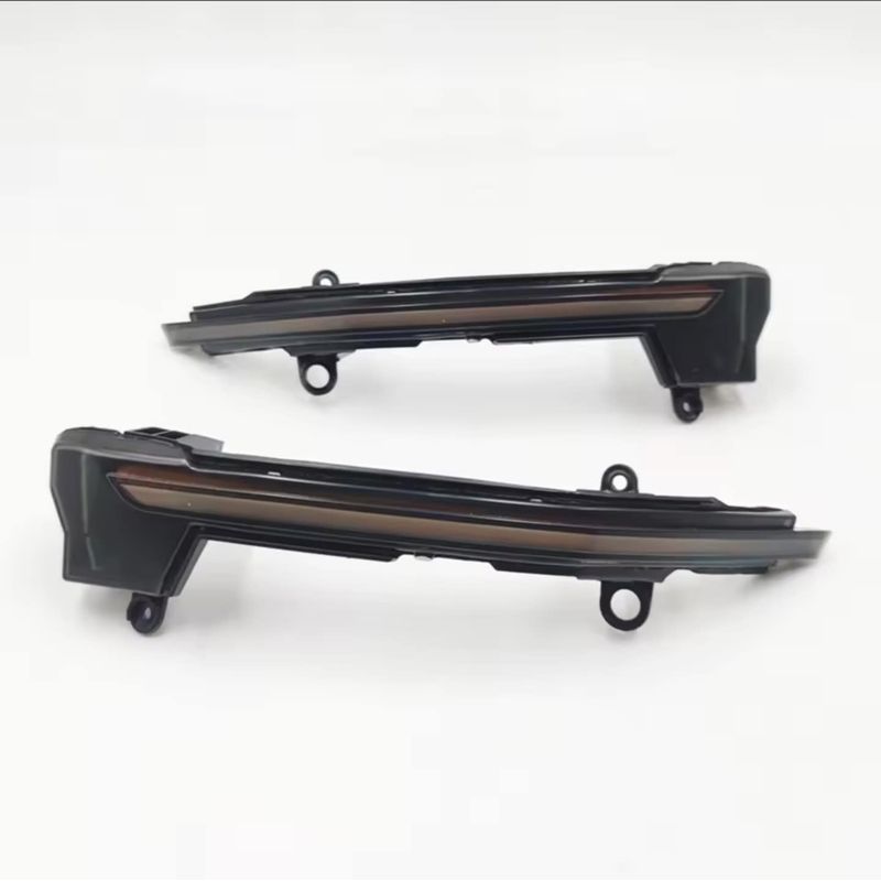 Auto si Moto - Piese auto si accesorii - Caroserie - Faruri, stopuri si proiectoare - Semnalizari dinamice oglinda SEAT Ateca, Cupra, Tarraco, 2016-2019 - Infinity.ro