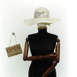 Fashion, accesorii si bijuterii - Femei - Accesorii femei - Caciuli si palarii femei - Palarie de soare dama, marime universala, 95% hartie 5% poliester, bor mare, cu accesoriu decorativ, Crem - PAL1875 - Infinity.ro