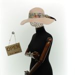 Fashion, accesorii si bijuterii - Femei - Accesorii femei - Caciuli si palarii femei - Palarie de soare dama, marime universala, 95%  hartIe  5% poliester, bor mare, cu accesoriu decorativ, Roz - PAL1876 - Infinity.ro