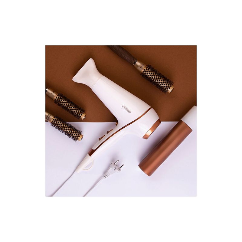 Ingrijire personala si Cosmetice - Aparate & accesorii ingrijire personala - Hair styling - Uscatoare de par - Uscator de par Mesko MS 2249, 2100W, 3 trepte temperatura, 2 viteze, Alb - Infinity.ro