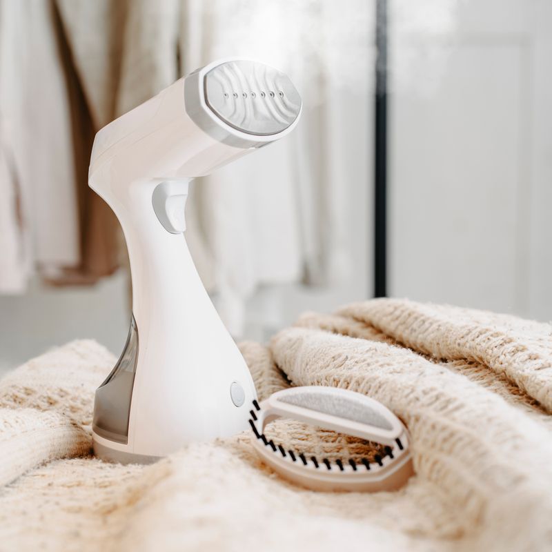 Electronice si Electrocasnice - Ingrijirea tesaturilor - Fiare de calcat - Parownica ADLER, 1500 W, 27g/min, alb, 280ml - Infinity.ro