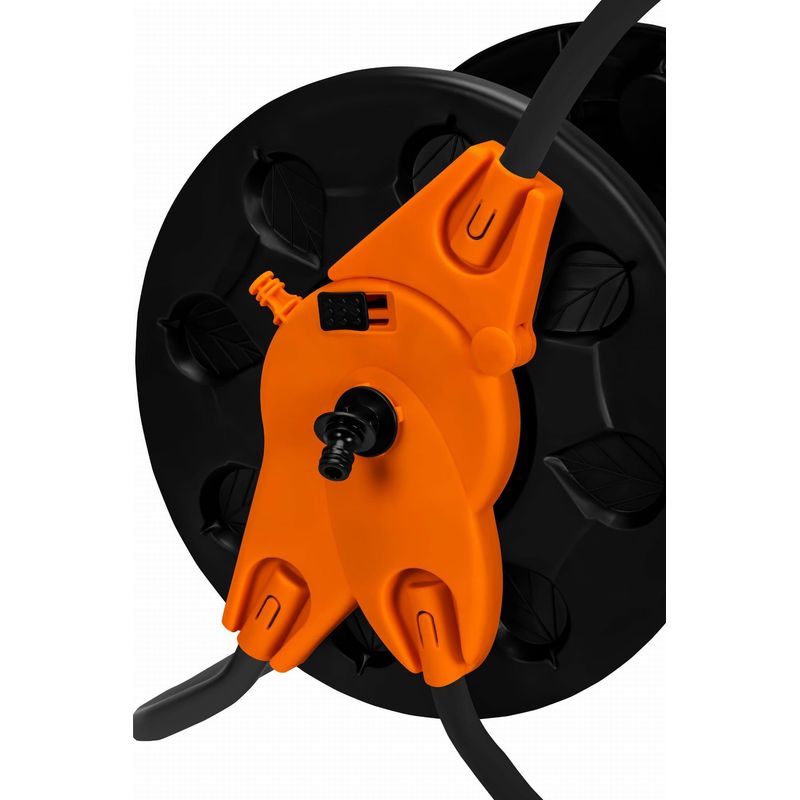 Casa si Gradina - Gradinarit si plante - Instalatii si accesorii pentru irigatii - Furtunuri de gradina si accesorii - Rola pentru furtun gradina, pana la 60m de 1/2", Kraft&Dele, KD2161 cu manivela - Infinity.ro