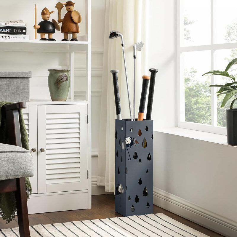 Casa si Gradina - Mobilier - Organizare si depozitare - Cutii depozitare - Suport umbrele metalic cu recipient detasabil apa, 4 carlige, decupaje moderne, 16x16x49 cm, antracit - Infinity.ro