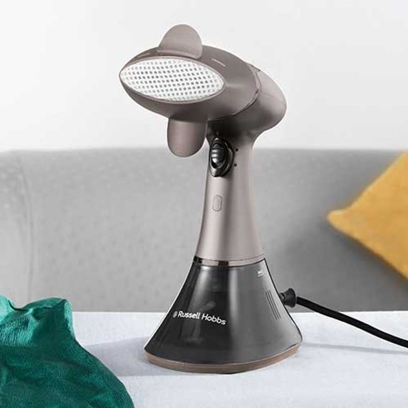 Electronice si Electrocasnice - Ingrijirea tesaturilor - Statii de calcat - Aparat de calcat vertical cu abur Russell Hobbs Steam Genie Aroma, 1800W, abur 32g/min, infuzor parfum, incalzire 45s - Infinity.ro