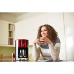 Electronice si Electrocasnice - Electrocasnice bucatarie - Preparare bauturi - Cafetiere - Cafetiera Russell Hobbs Luna, 1.25L, filtru permanent, plita mentinere cald, design elegant, rosu - Infinity.ro