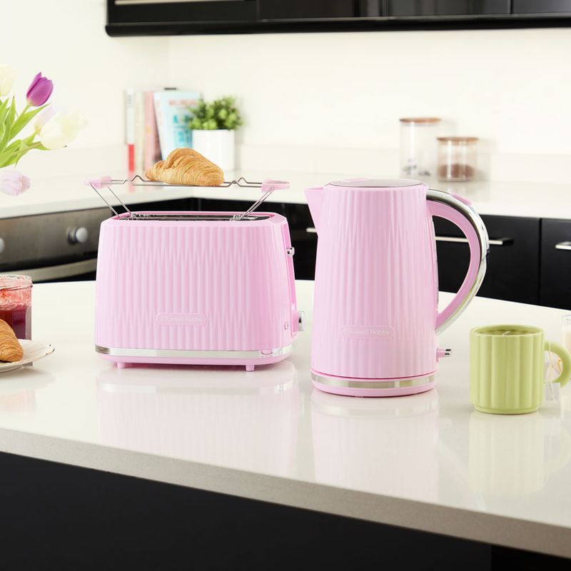 Electronice si Electrocasnice - Electrocasnice bucatarie - Preparare bauturi - Fierbatoare de apa - Fierbator Russell Hobbs Eden, 1.7L, 2400W, design modern, filtru calcar, indicator nivel apa, roz - Infinity.ro